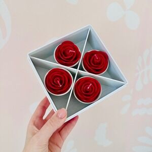 NWT Wild Rose Handmade Aromatic Candle Set Red Flower Ceramic Pots 4 Count